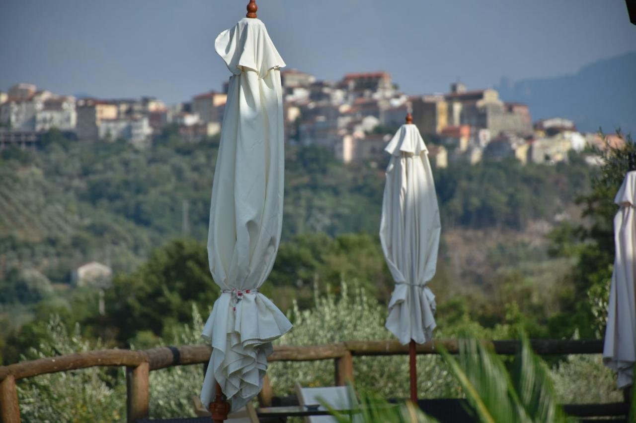 Agriturismo B&B Il Rifugio Di Nino คอนตูร์ซี ภายนอก รูปภาพ