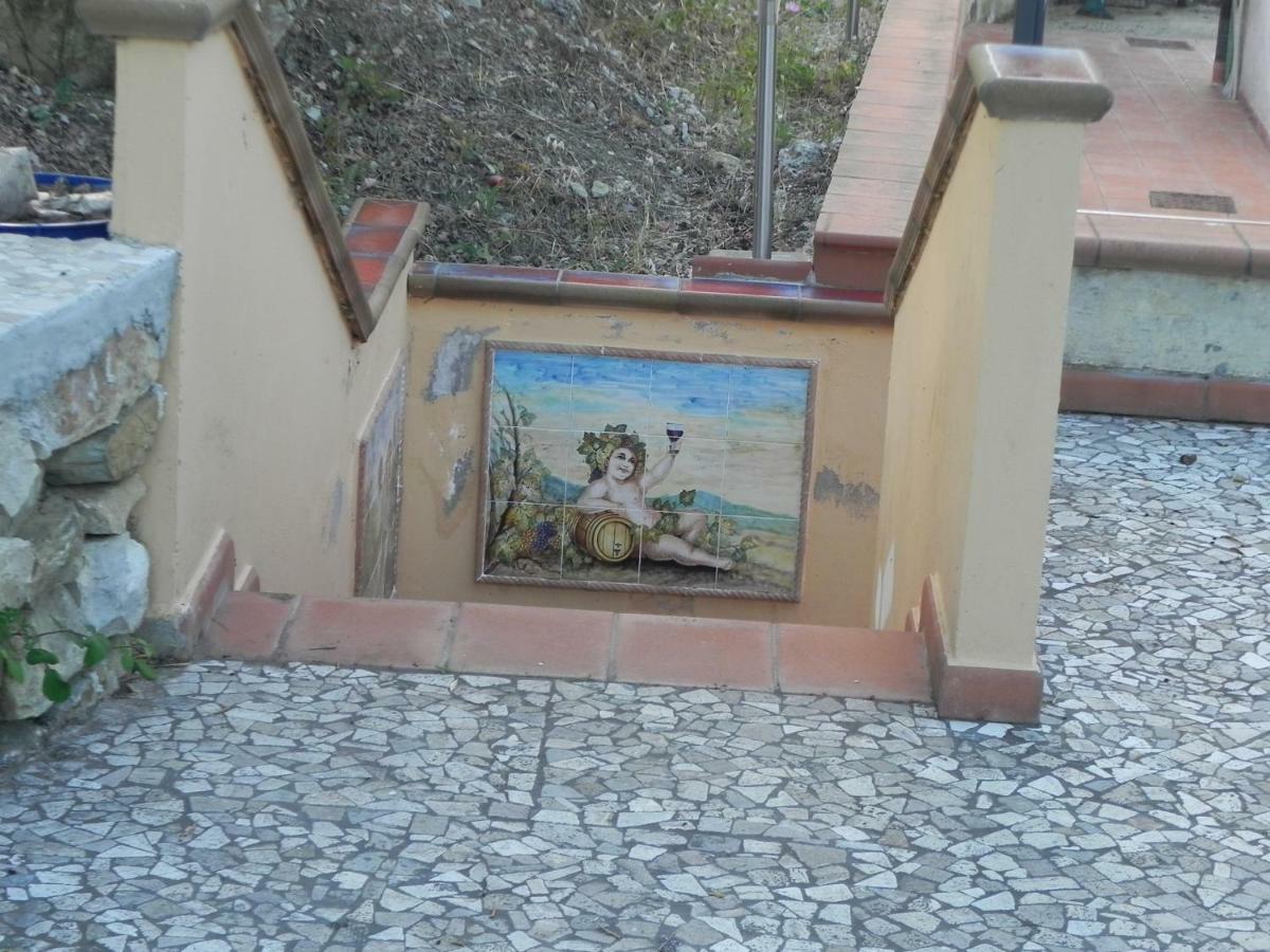 Agriturismo B&B Il Rifugio Di Nino คอนตูร์ซี ภายนอก รูปภาพ