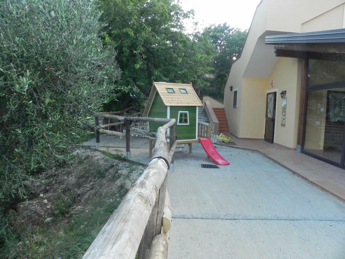 Agriturismo B&B Il Rifugio Di Nino คอนตูร์ซี ภายนอก รูปภาพ