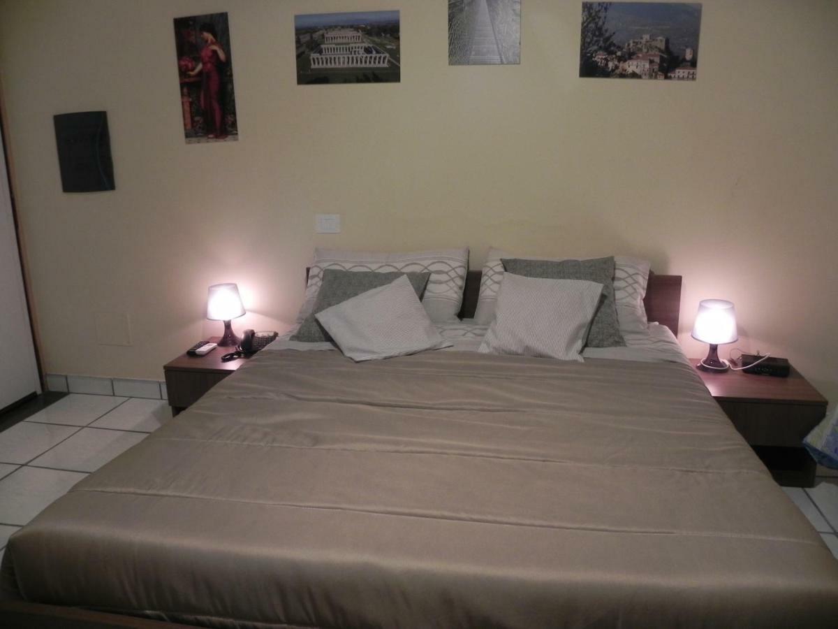 Agriturismo B&B Il Rifugio Di Nino คอนตูร์ซี ภายนอก รูปภาพ