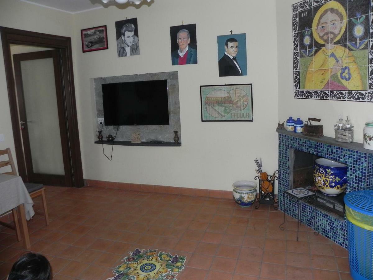 Agriturismo B&B Il Rifugio Di Nino คอนตูร์ซี ภายนอก รูปภาพ
